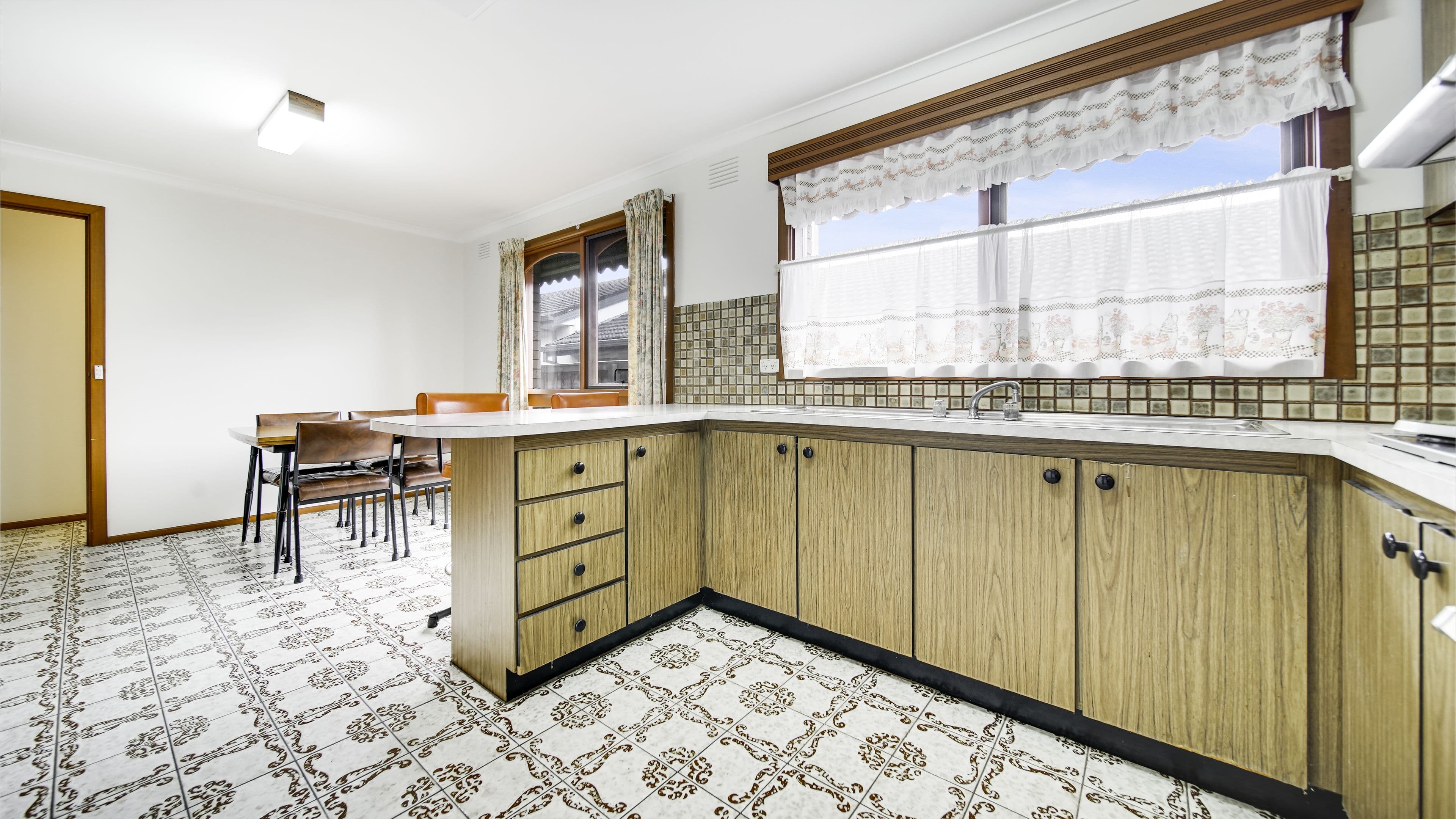 21 Blamey Street, Noble Park VIC 3174, Noble Park - Thumbnail 6