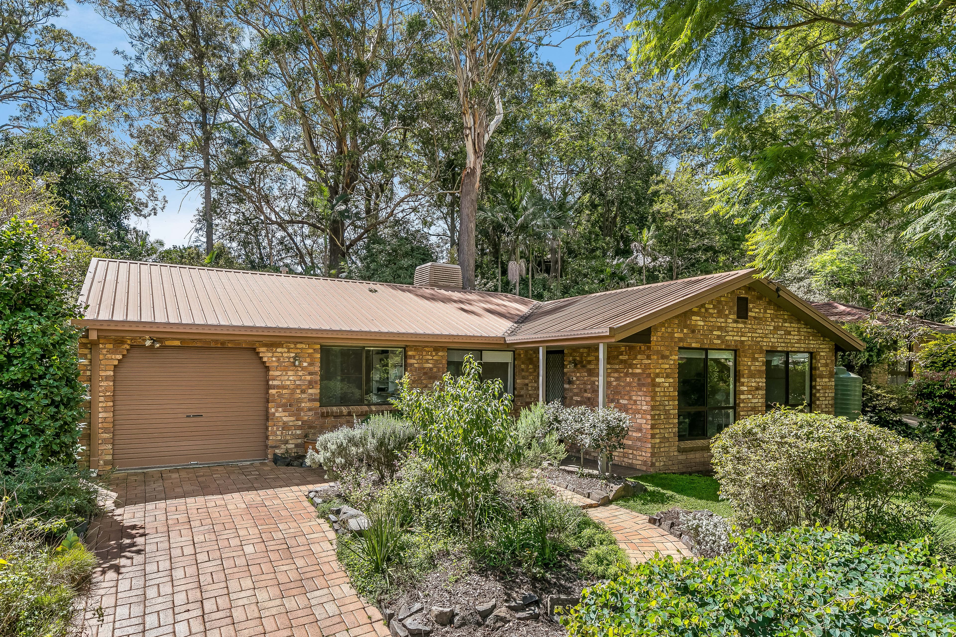 23 Amos Crescent, Mount Lofty QLD 4350, Mount Lofty - Image 1