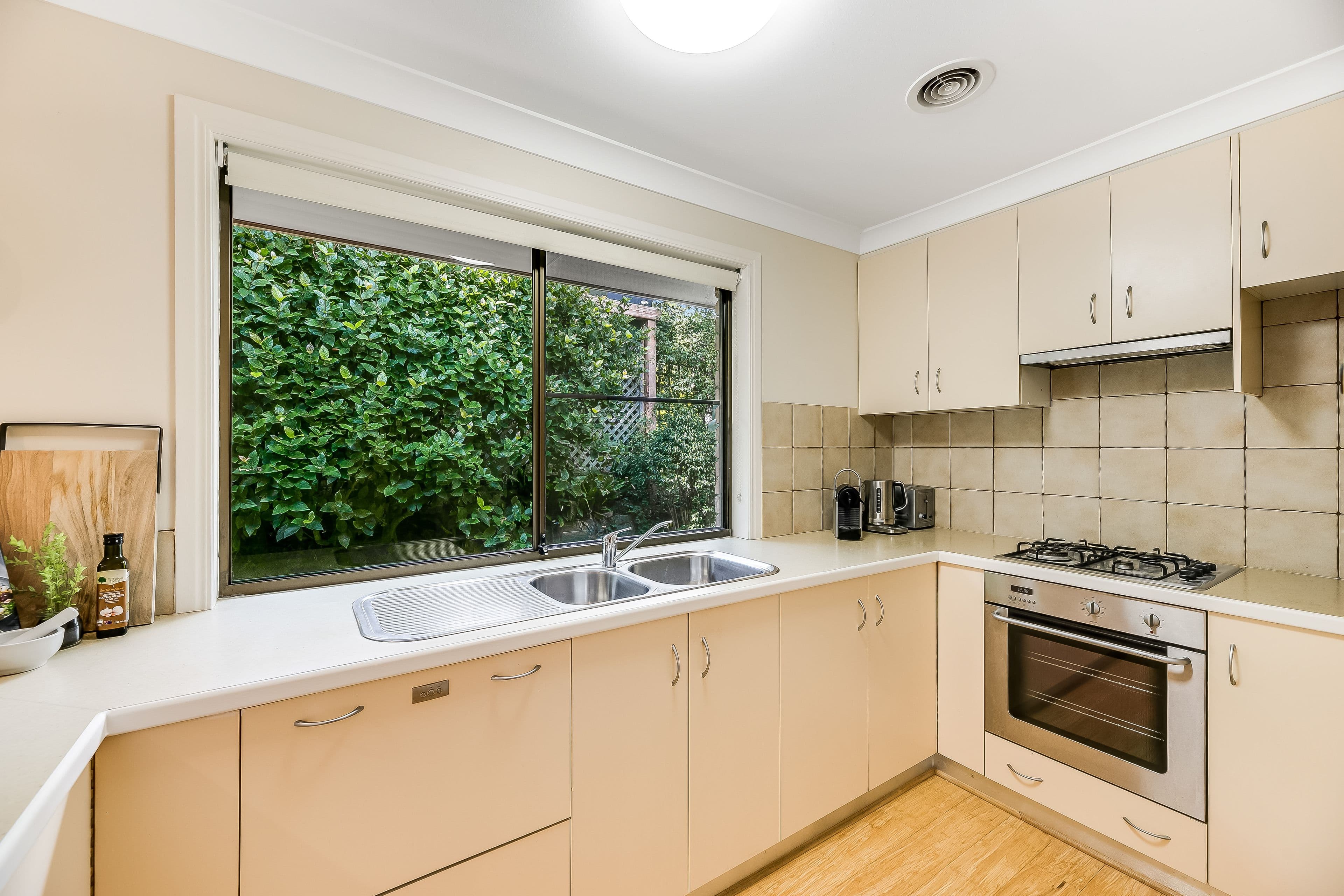 23 Amos Crescent, Mount Lofty QLD 4350, Mount Lofty - Thumbnail 5