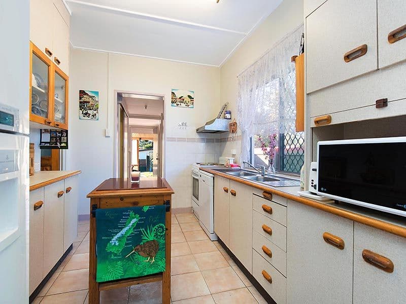 137 Landsborough Parade, Golden Beach QLD 4551, Golden Beach - Thumbnail 4