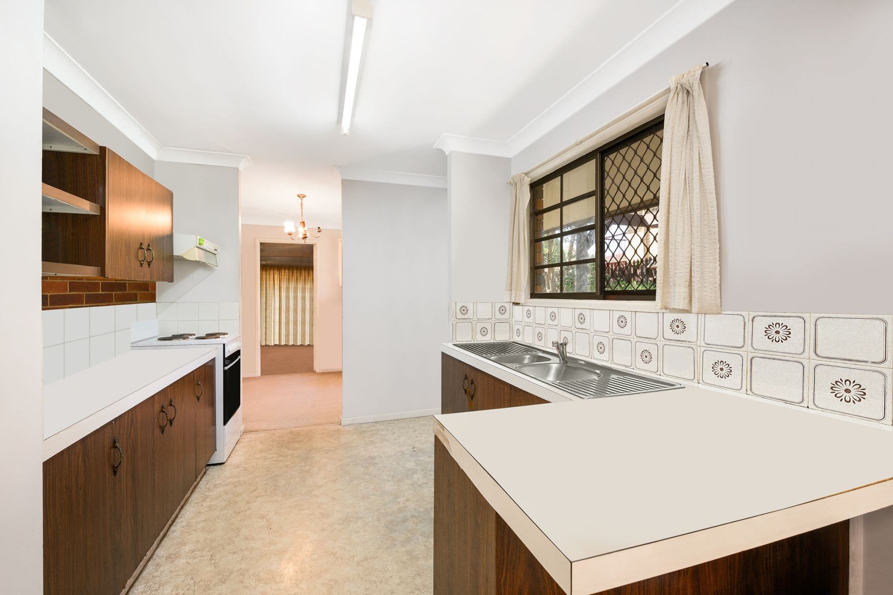 2 Adria Street, Stafford Heights QLD 4053, Stafford Heights - Thumbnail 4