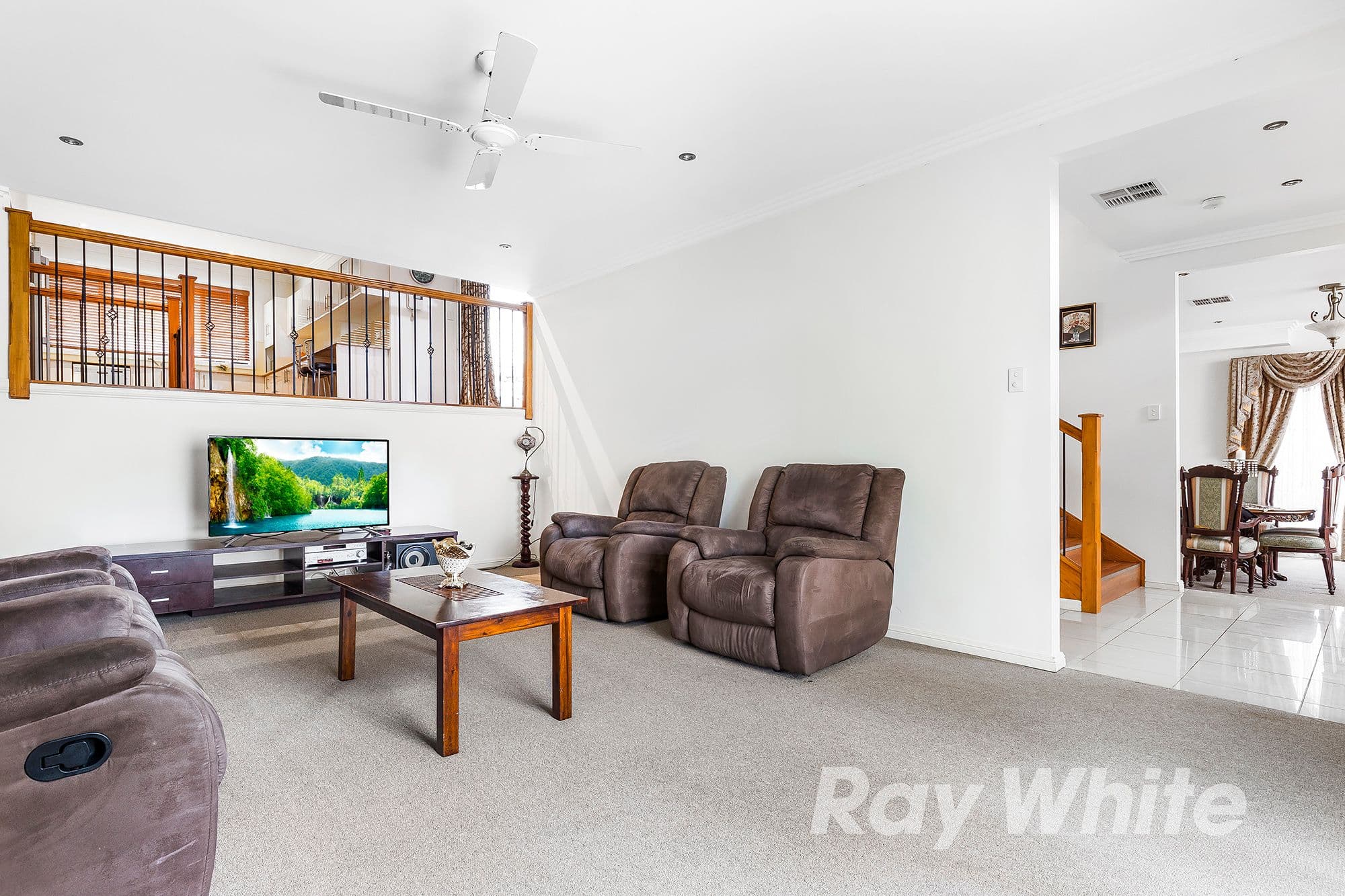 45 Francis Street, Castle Hill - Thumbnail 2