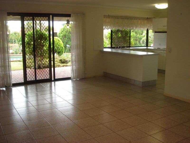 209 Markeri Street, MERMAID WATERS QLD 4218, Mermaid Waters - Thumbnail 4