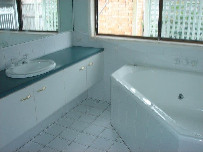 209 Markeri Street, MERMAID WATERS QLD 4218, Mermaid Waters - Thumbnail 6