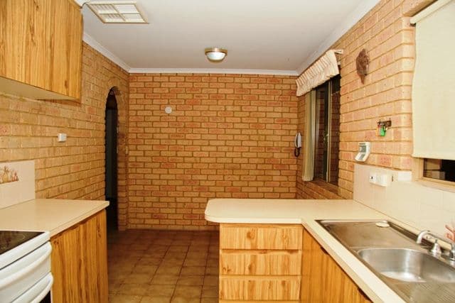 44 Harrison Street, BLUFF POINT WA 6530, Bluff Point - Thumbnail 5