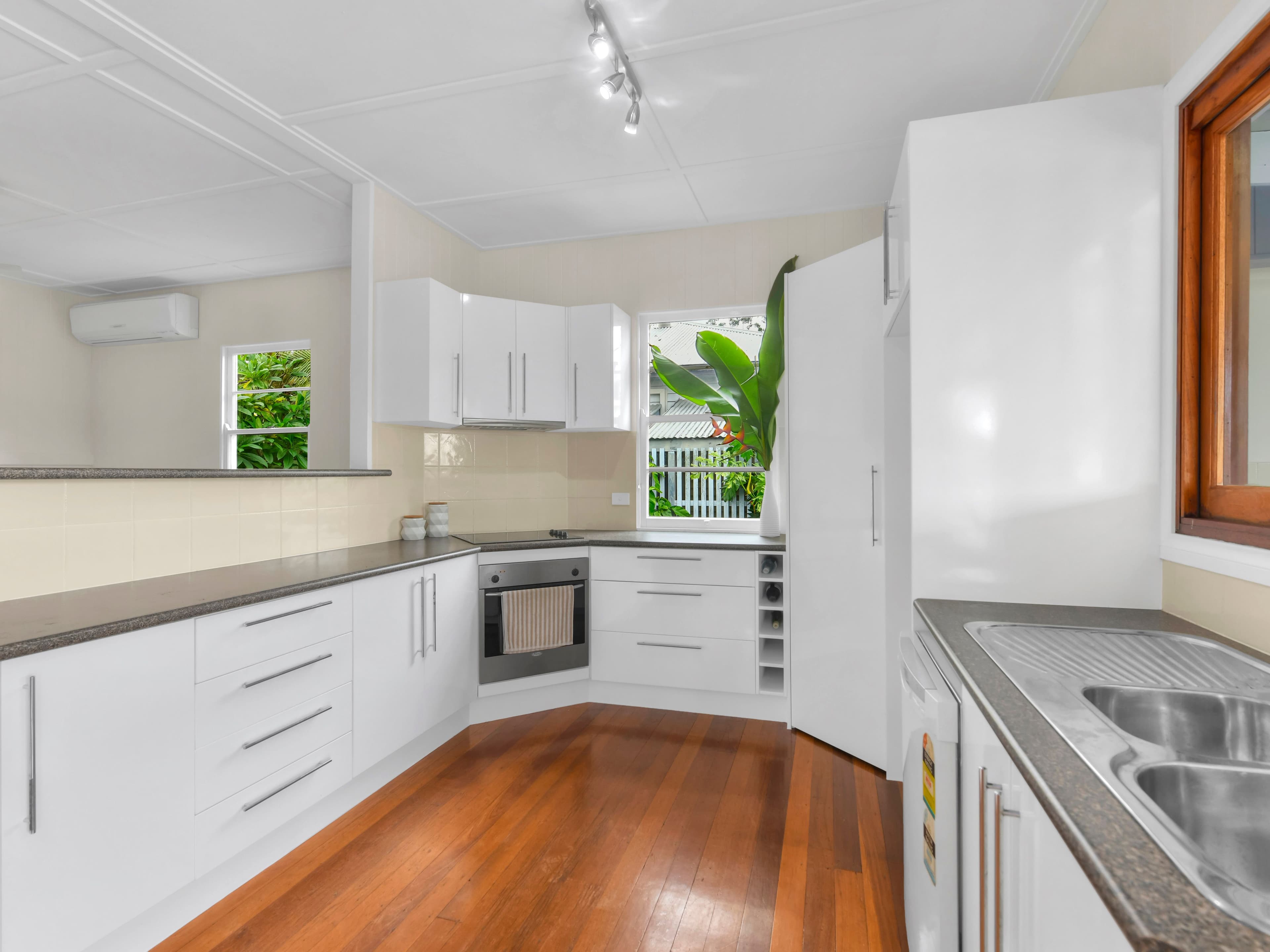 3 Neville Road, Bridgeman Downs QLD 4035, Bridgeman Downs - Thumbnail 8