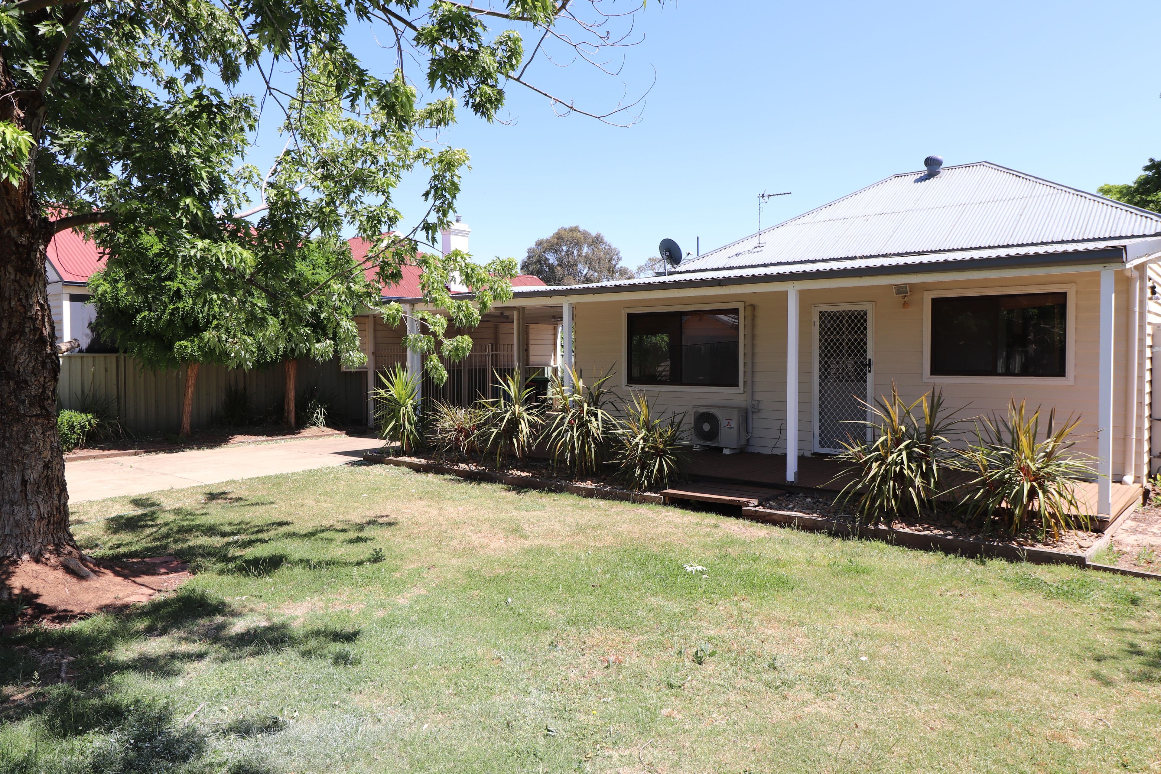12 Hughes Street, Tatura VIC 3616, Tatura - Thumbnail 4