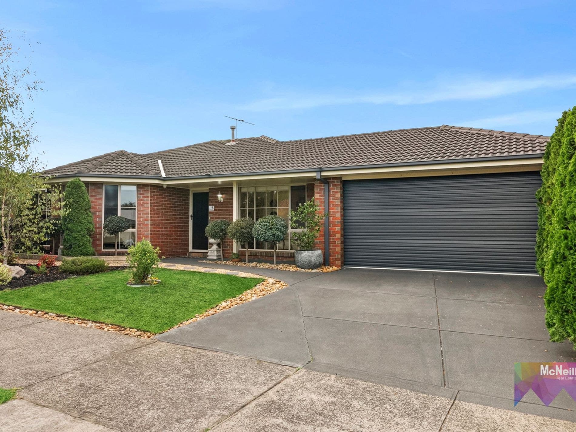 9 Creighton Way, MORNINGTON, Mornington - Image 1