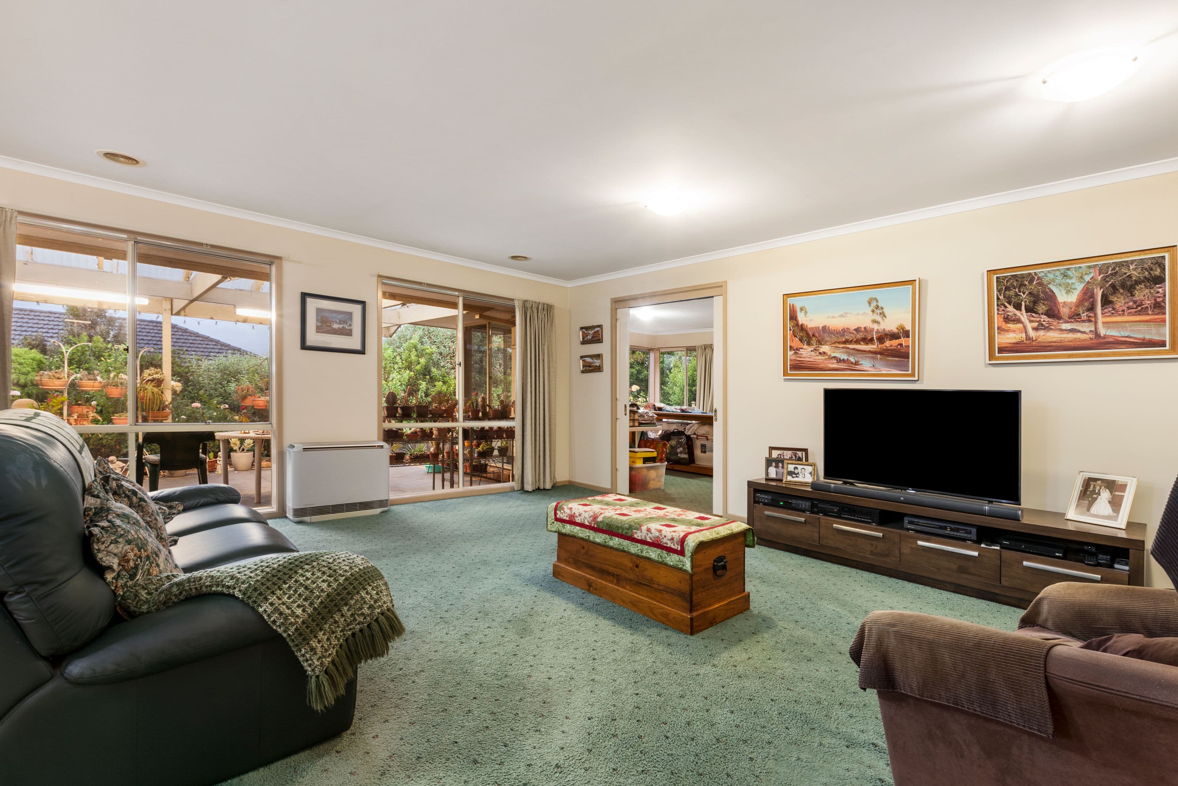 11 Thoroughbred Boulevard, Doreen VIC 3754, Doreen - Thumbnail 3