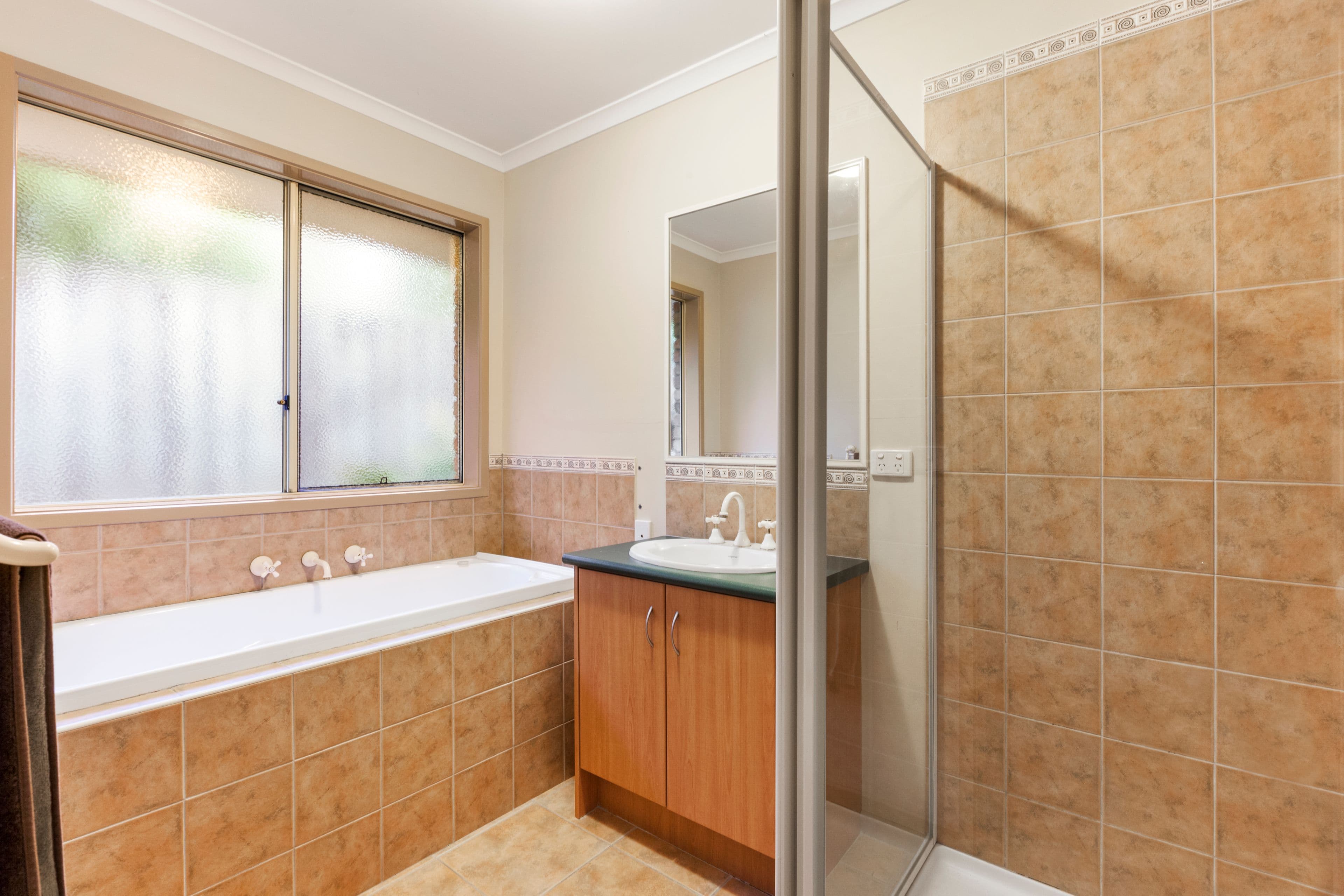 11 Thoroughbred Boulevard, Doreen VIC 3754, Doreen - Thumbnail 7