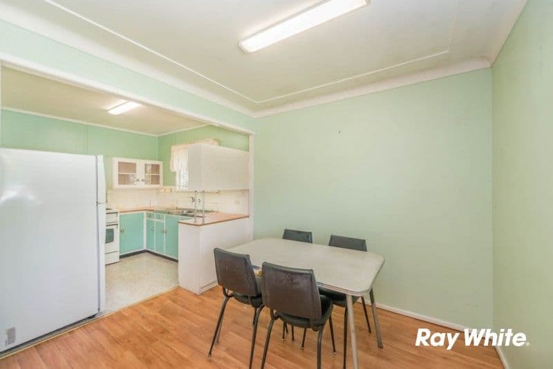 16 Caronga Street, Wavell Heights QLD 4012, Wavell Heights - Thumbnail 3