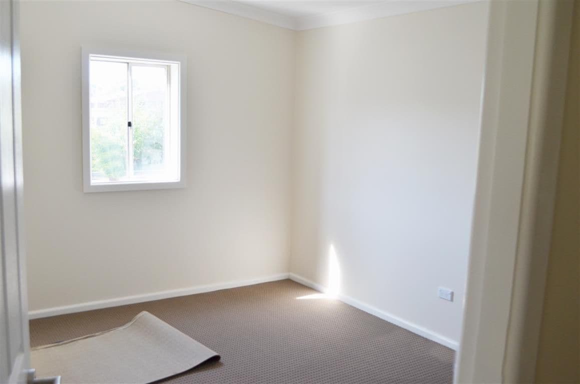 92 Simpson Street, Tumut - Thumbnail 4