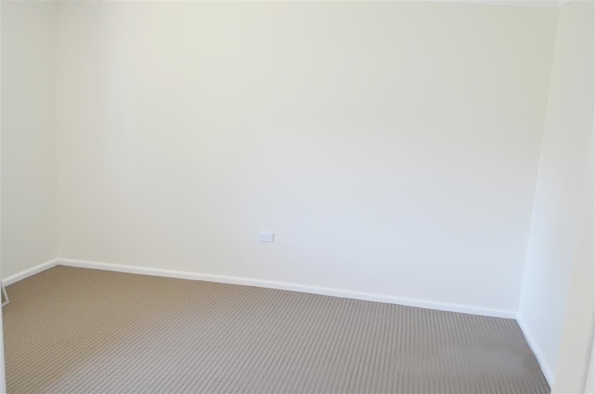 92 Simpson Street, Tumut - Thumbnail 5