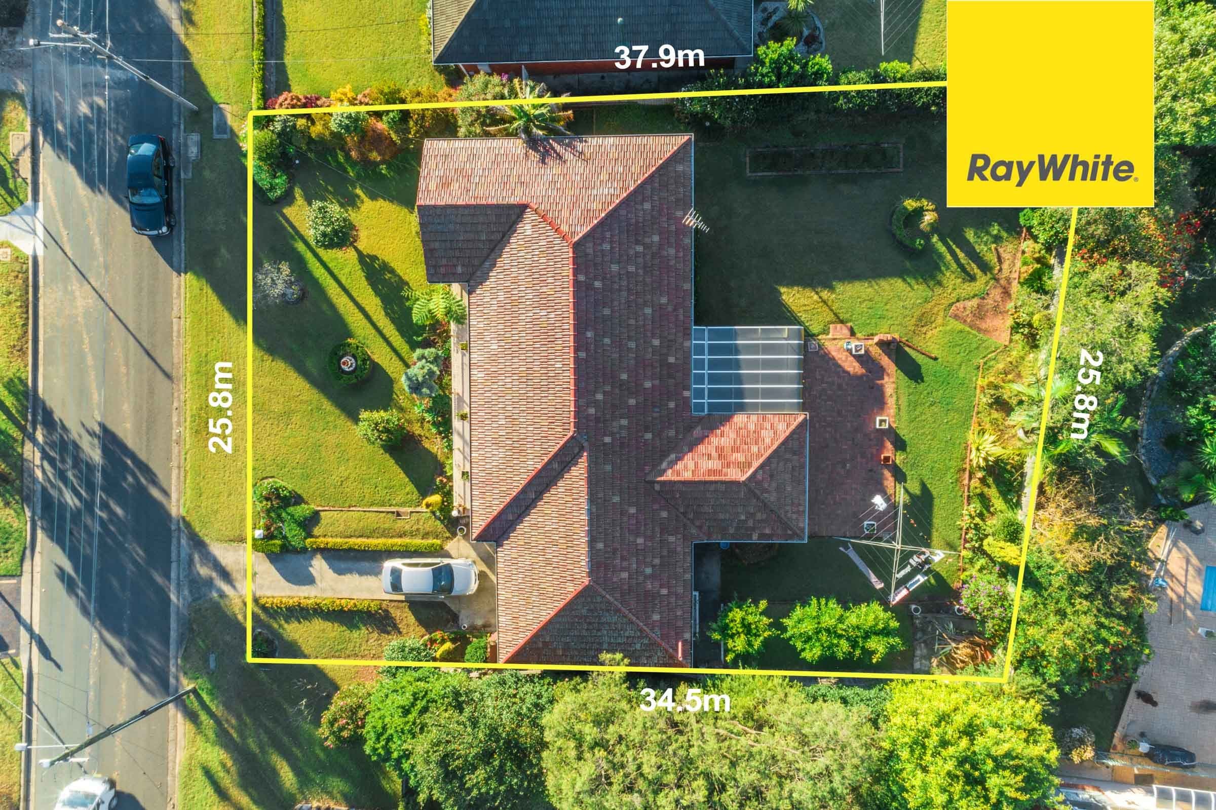 8 Lynbrae Avenue, Beecroft - Thumbnail 2