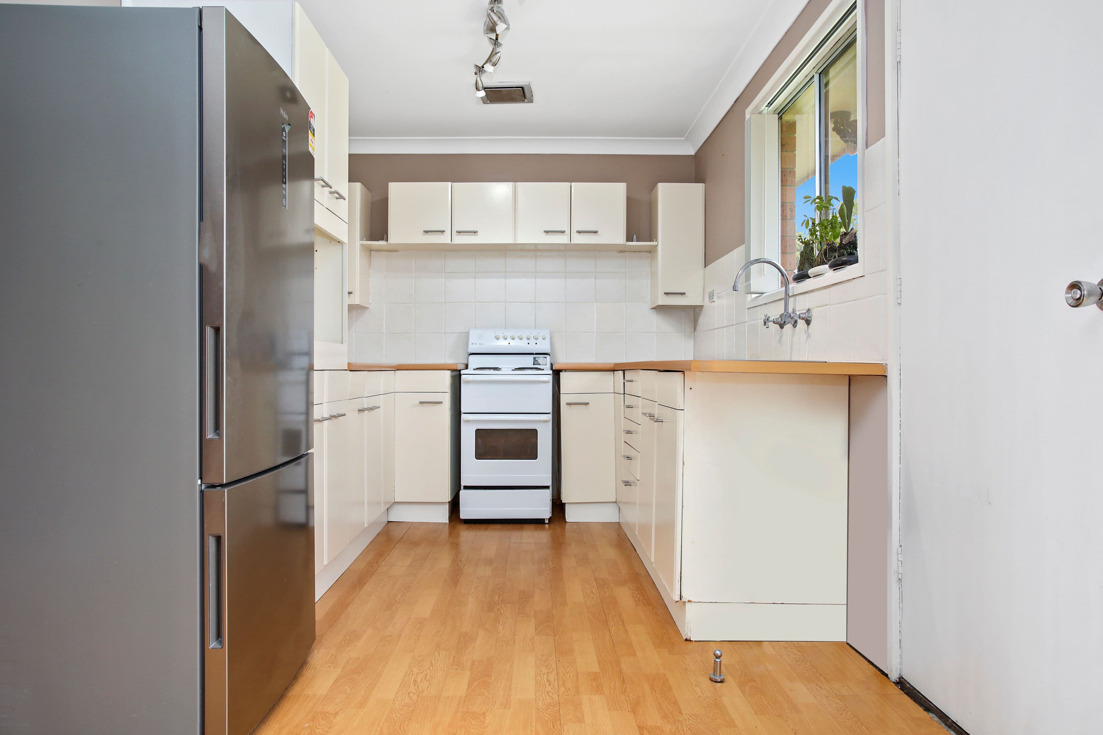 13 Pearce Street, Hill Top NSW 2575, Hill Top - Thumbnail 3