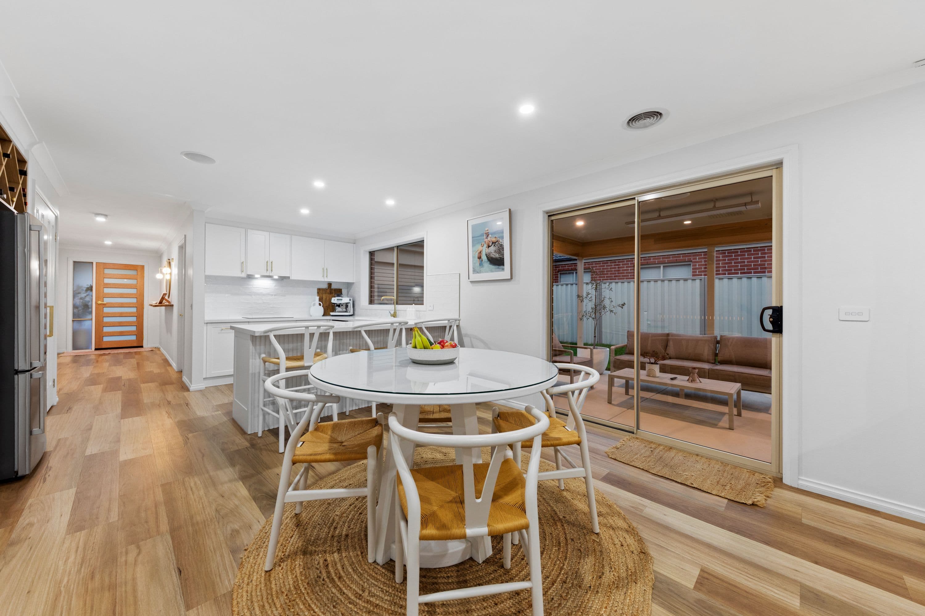2 Unicorn Street, Pakenham VIC 3810, Pakenham - Thumbnail 8