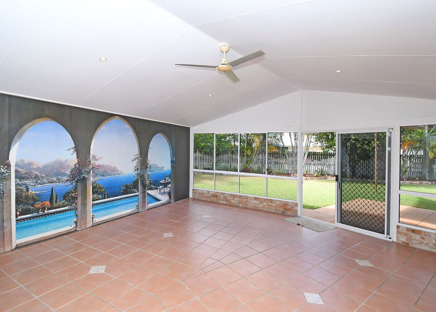 17 Magpie Court, Eli Waters QLD 4655, Eli Waters - Thumbnail 2