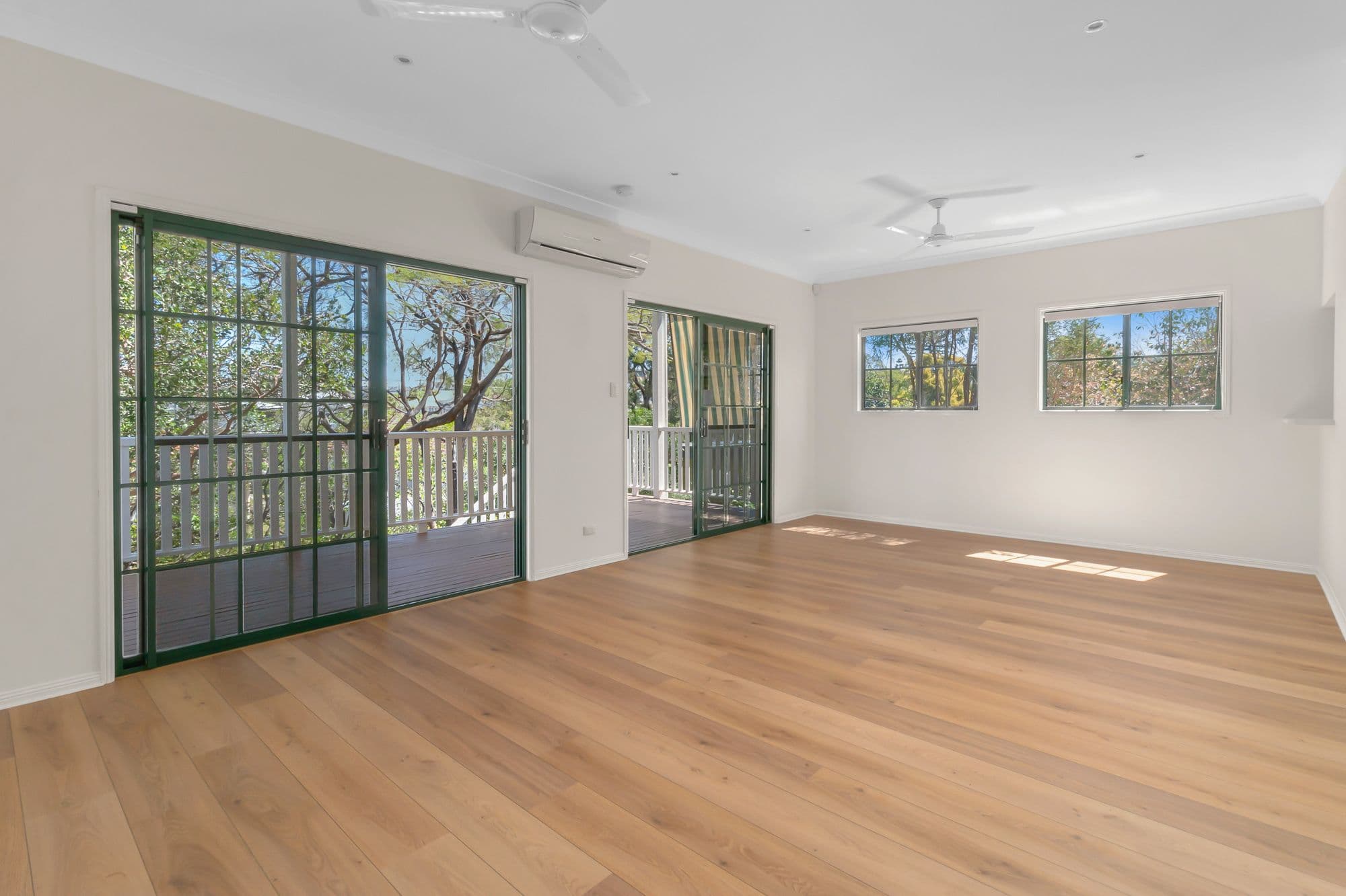56 Ellen Street, Oxley QLD 4075, Oxley - Thumbnail 2