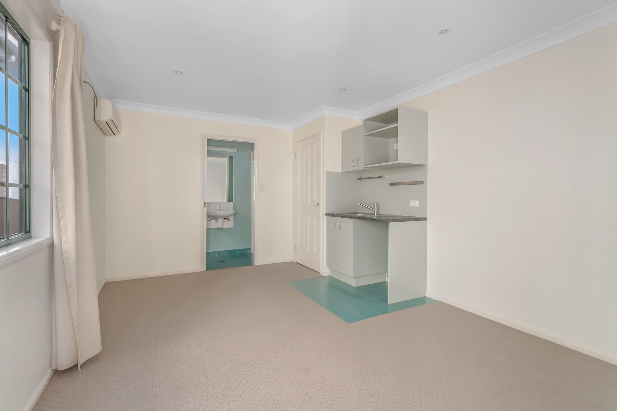 56 Ellen Street, Oxley QLD 4075, Oxley - Thumbnail 7