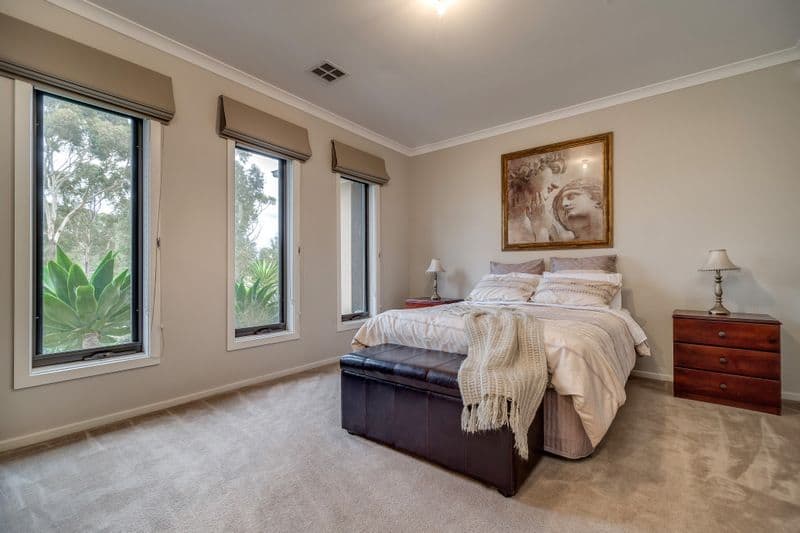 77 Wilton Vale Road, SOUTH MORANG VIC 3752, South Morang - Thumbnail 5