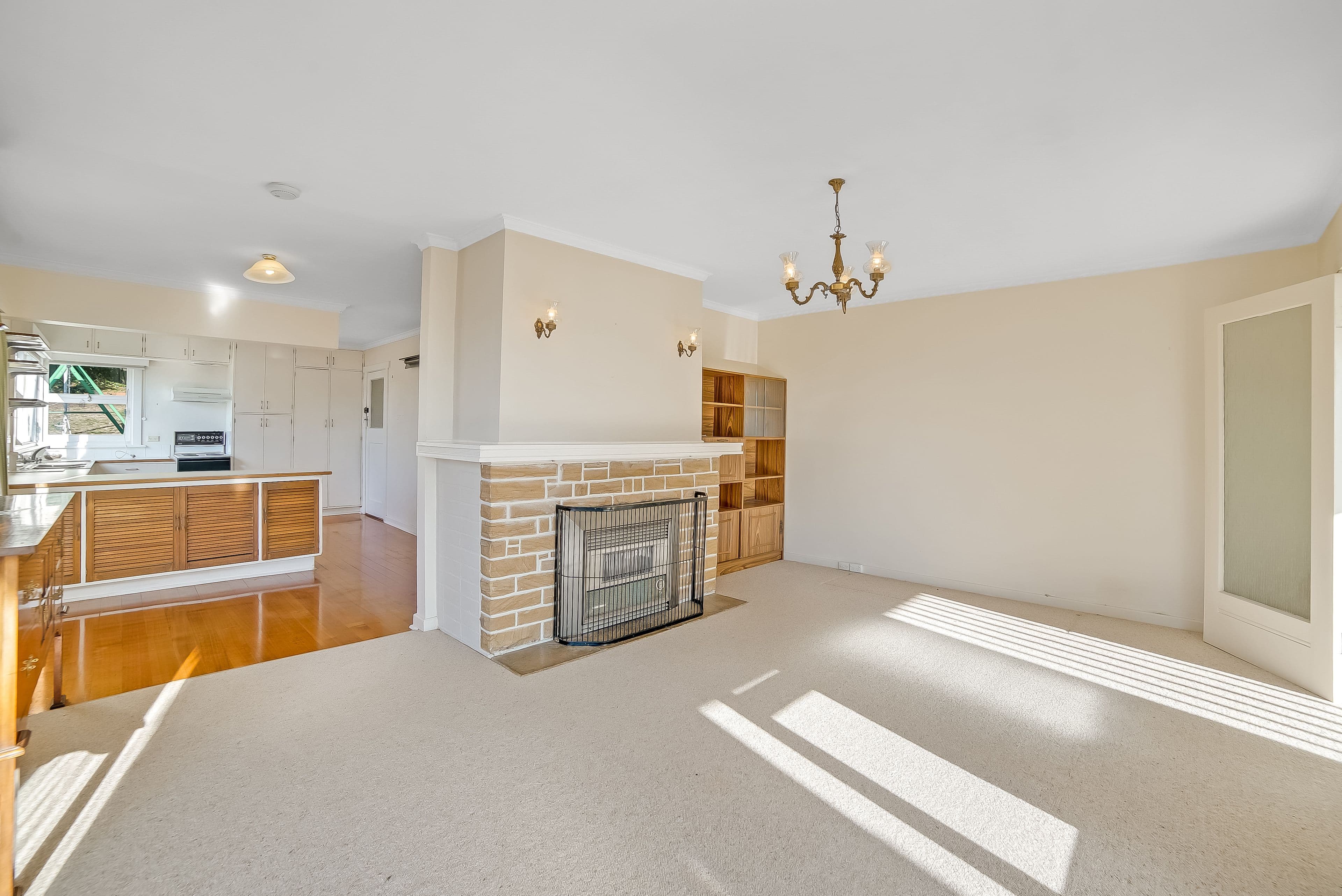 26 Ogilvie Street, Mount Stuart TAS 7000, Mount Stuart - Thumbnail 6