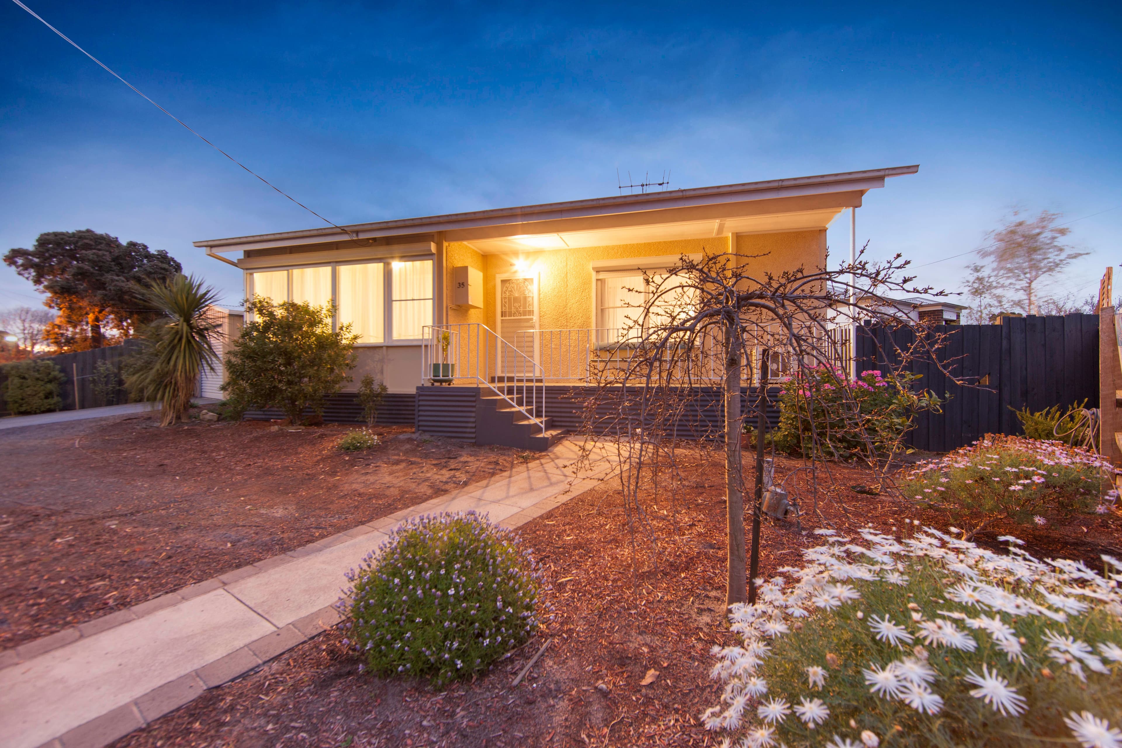 35 Radiata Street, Frankston North VIC 3200, Frankston North - Image 1