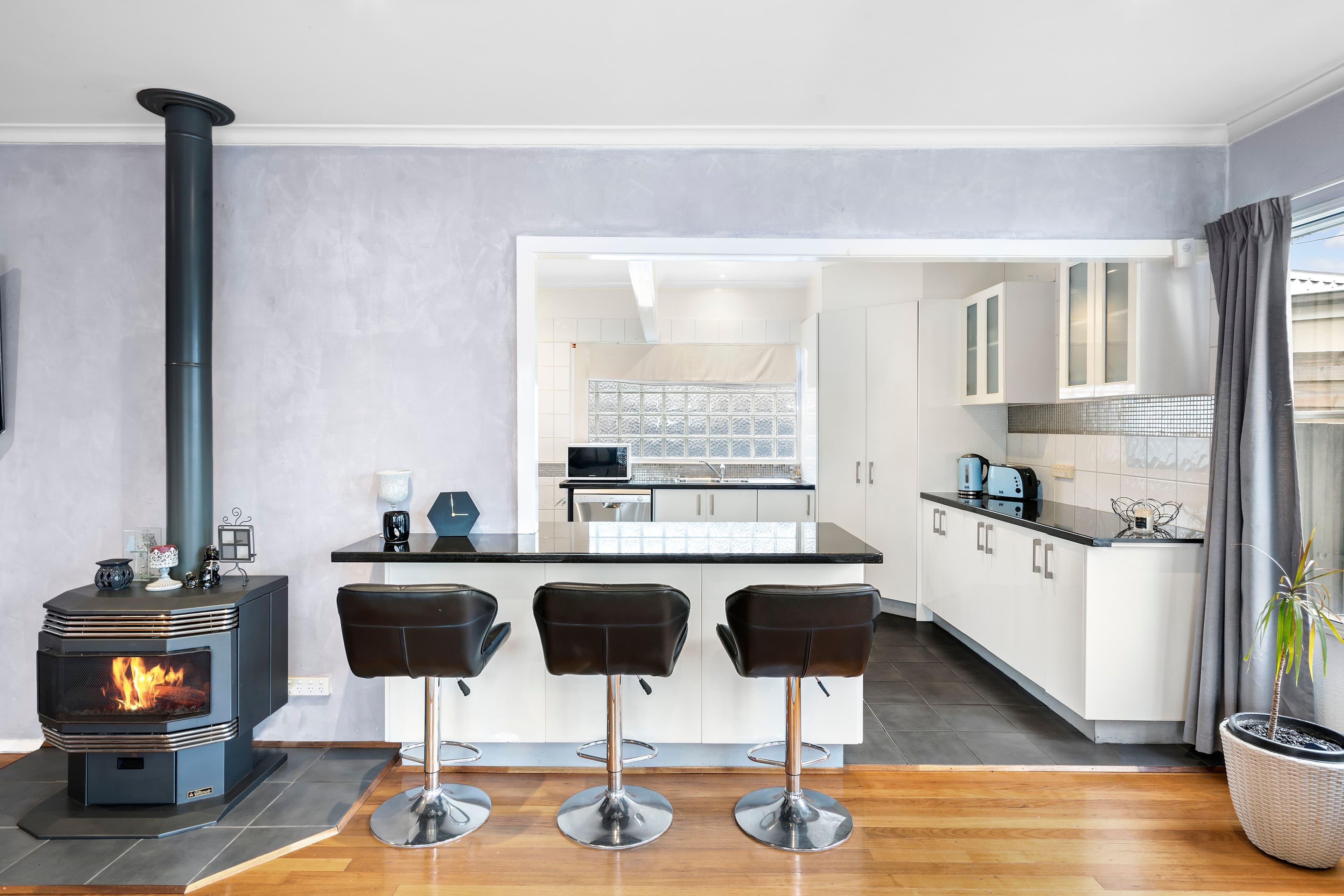 35 Radiata Street, Frankston North VIC 3200, Frankston North - Thumbnail 2