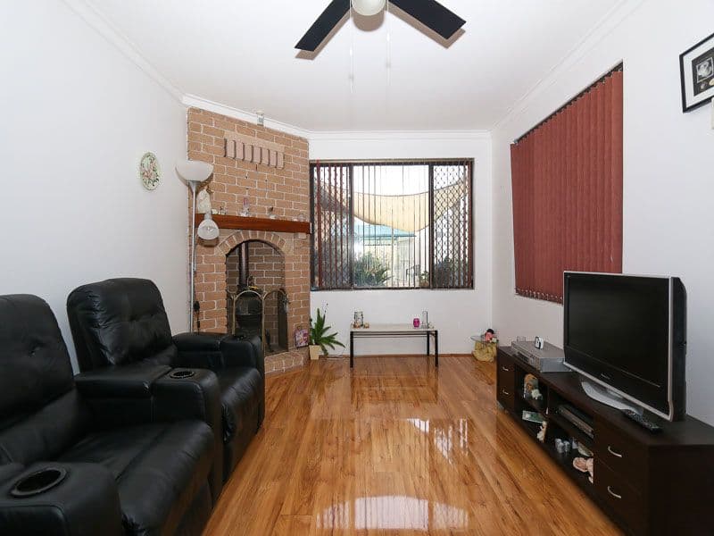 83 Greenway Avenue, Thornlie WA 6108, Thornlie - Thumbnail 4