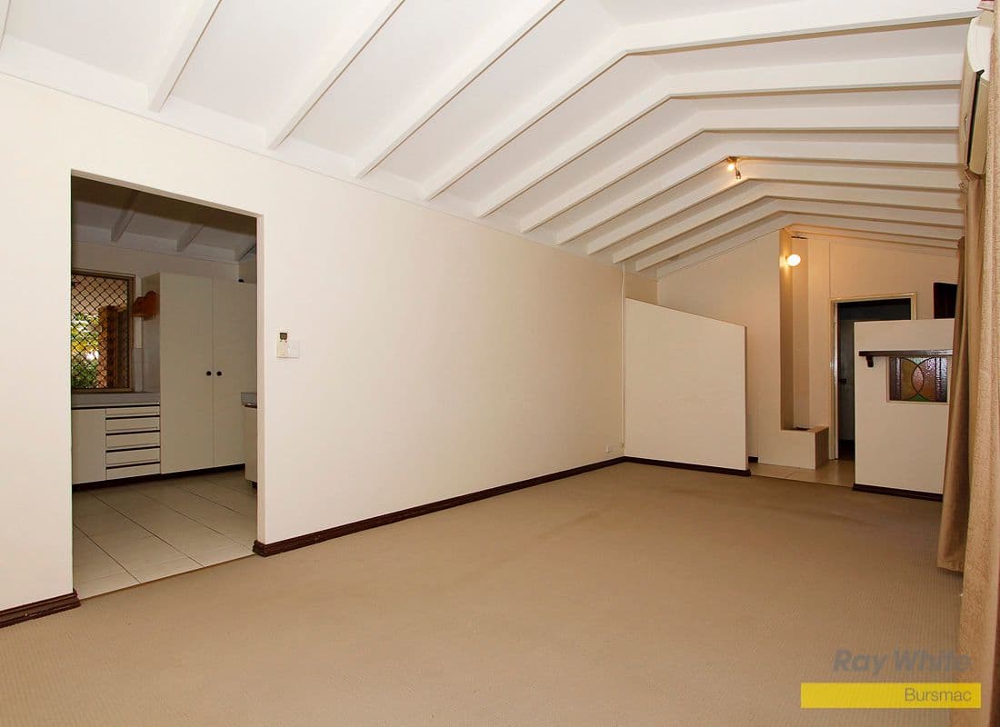 41 Northridge Drive, BALLAJURA WA 6066, Ballajura - Thumbnail 4