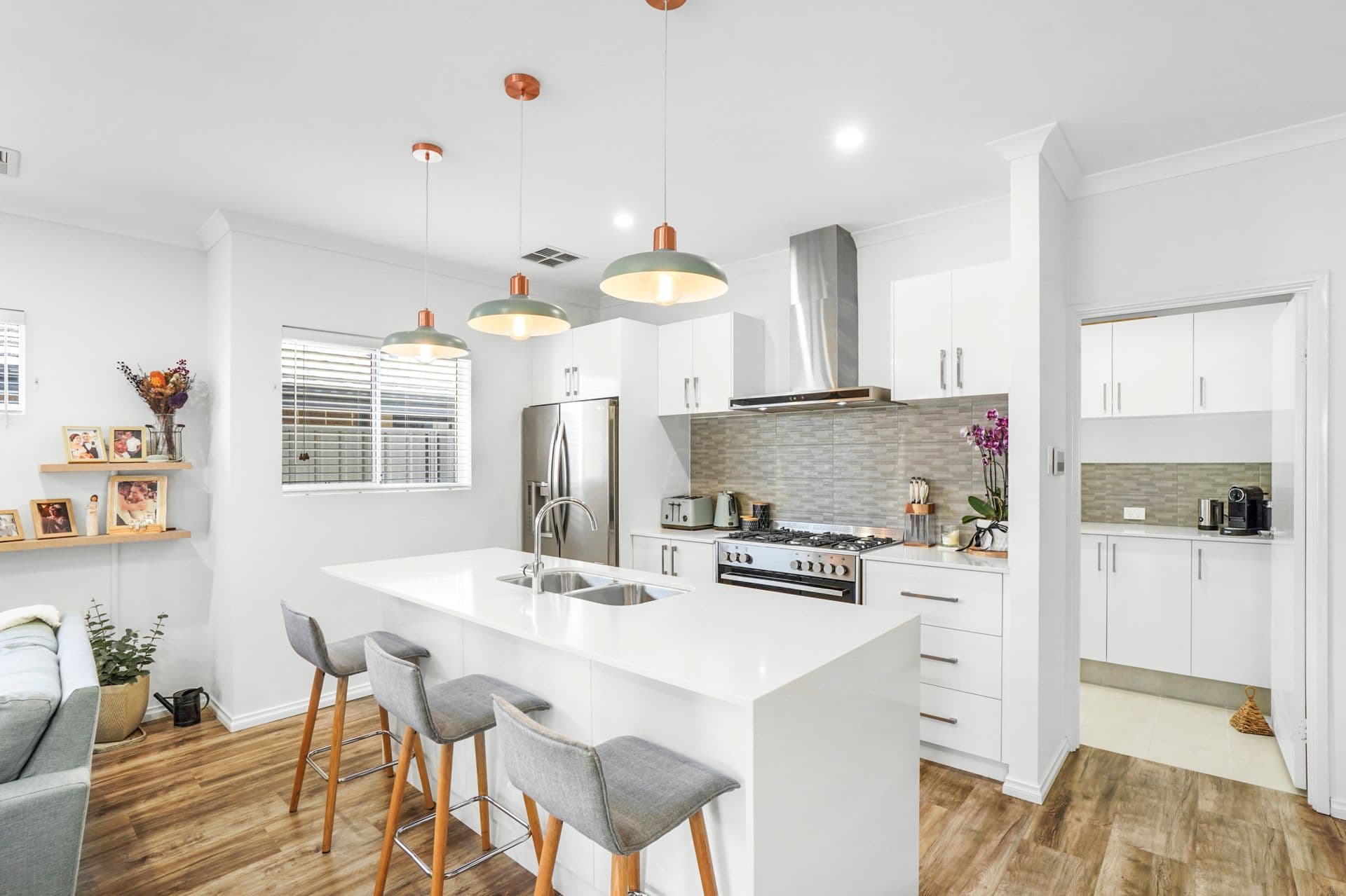 10 Borbey Street, Madeley WA 6065, Madeley - Thumbnail 3