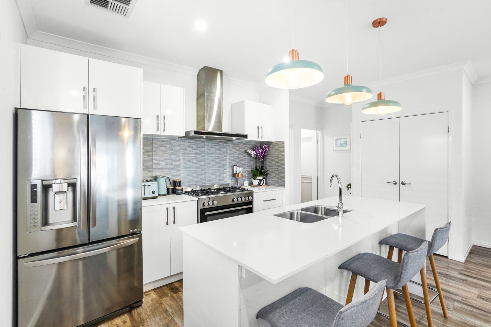 10 Borbey Street, Madeley WA 6065, Madeley - Thumbnail 4