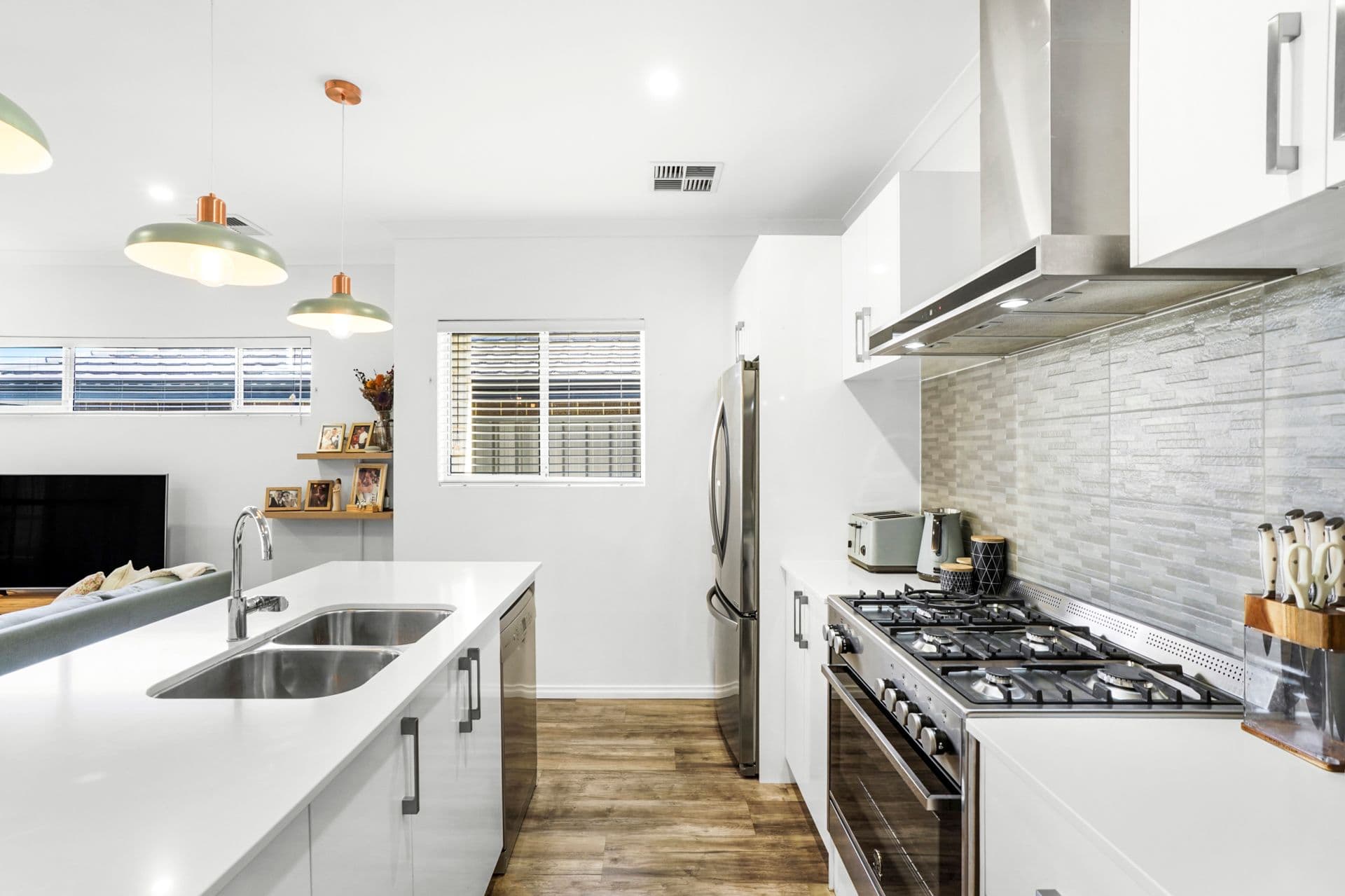 10 Borbey Street, Madeley WA 6065, Madeley - Thumbnail 6