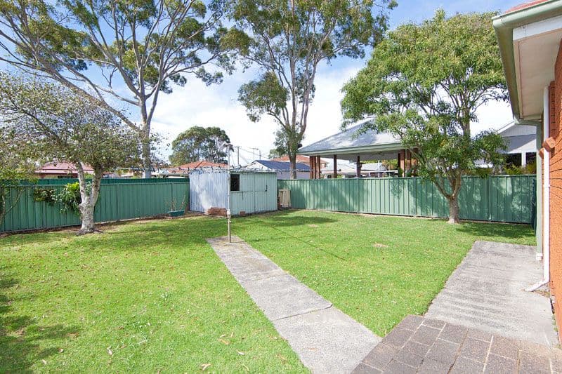 26 Armstrong Avenue, KILLARNEY VALE NSW 2261, Killarney Vale - Thumbnail 8
