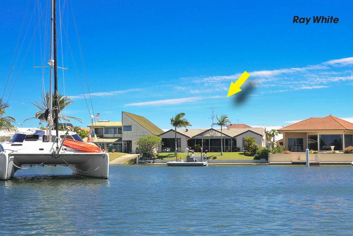14 Hume Parade, Paradise Point QLD 4216, Paradise Point - Thumbnail 3