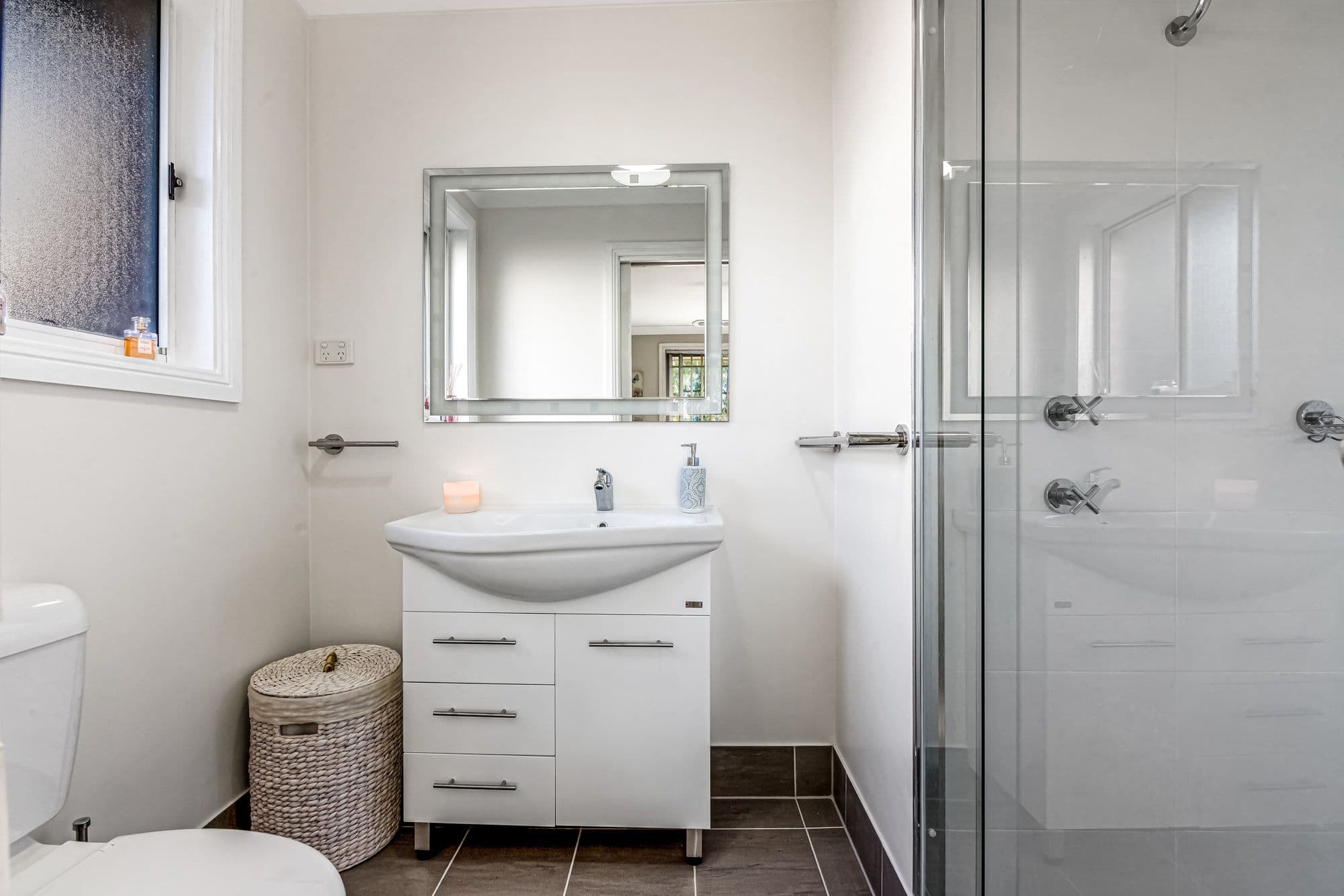 17 Nineteenth Avenue, Hoxton Park NSW 2171, Hoxton Park - Thumbnail 4