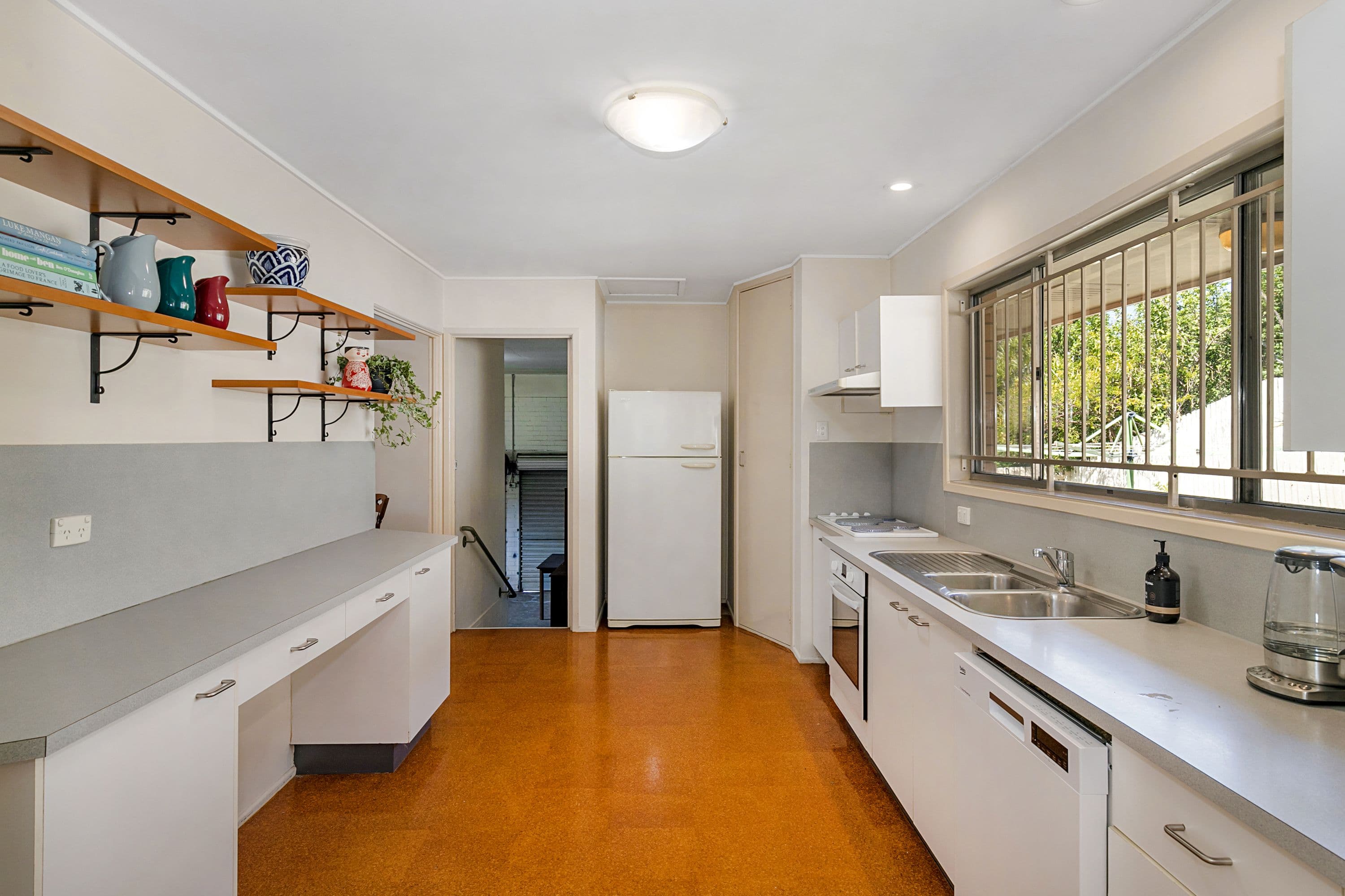 2 Glencarron Street, Kenmore QLD 4069, Kenmore - Thumbnail 5