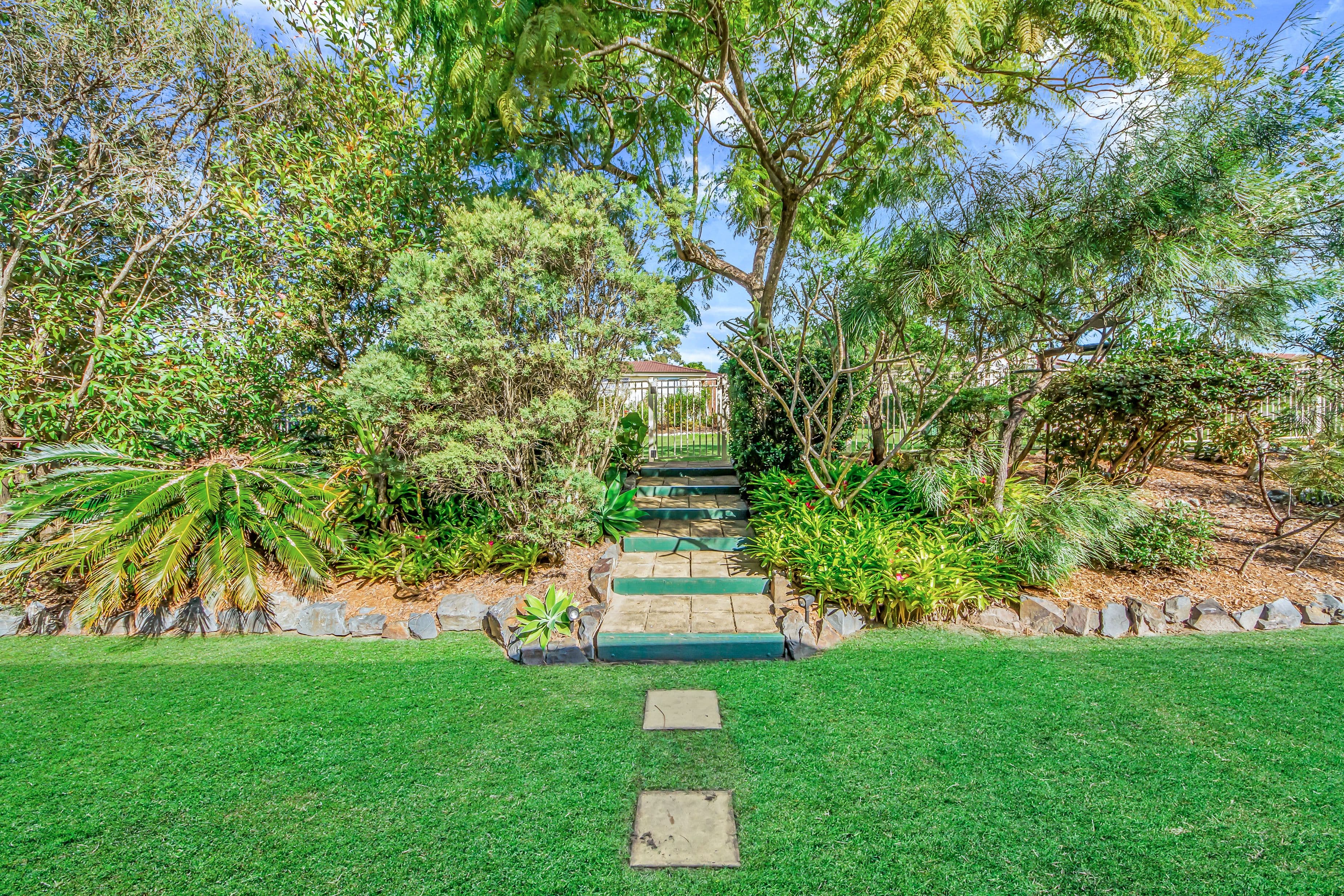 30 Richard Crescent, Highland Park QLD 4211, Highland Park - Thumbnail 3