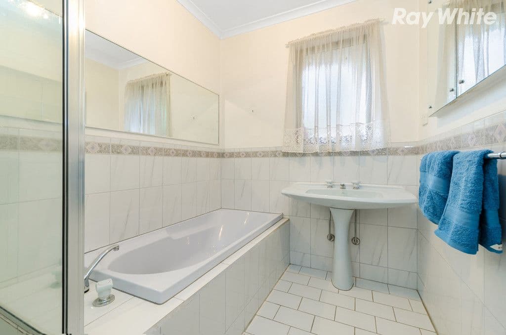 23 Elliot Street, Knoxfield VIC 3180, Knoxfield - Thumbnail 4