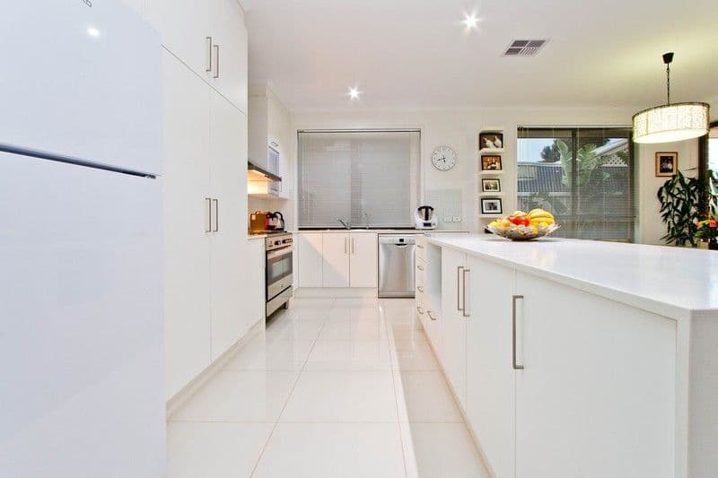 15 Lorraine Avenue, Lockleys SA 5032, Lockleys - Thumbnail 3