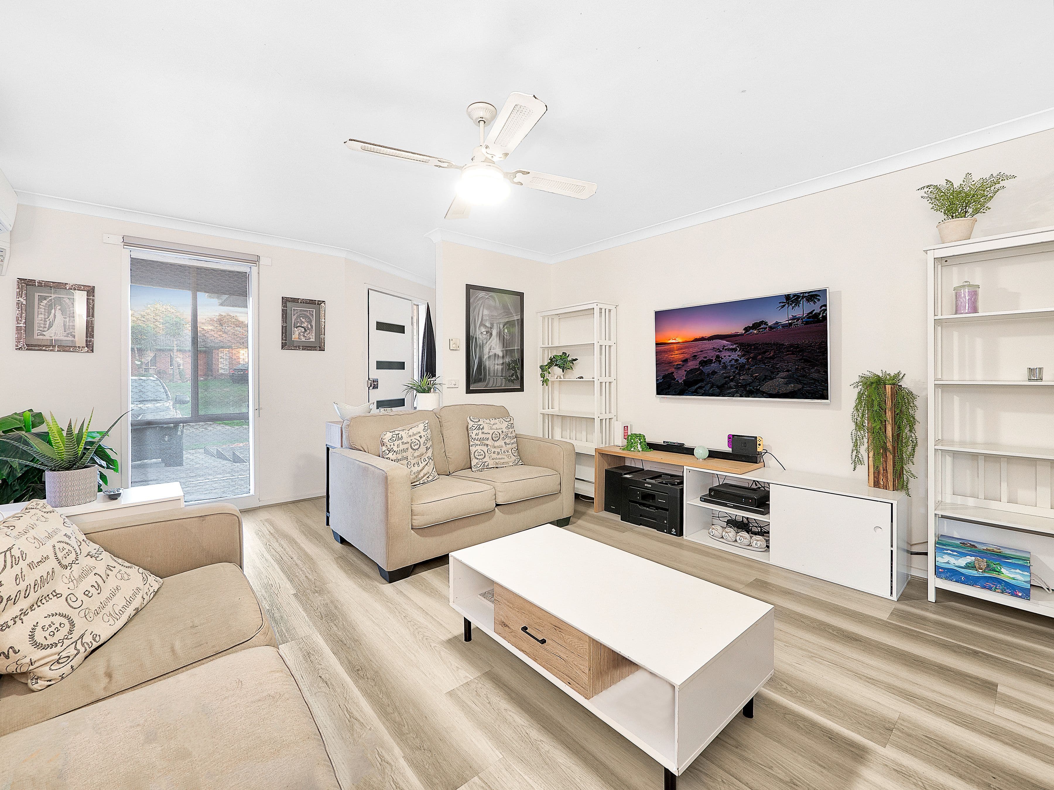 7 Maureen Close, Cranbourne West VIC 3977, Cranbourne West - Thumbnail 2