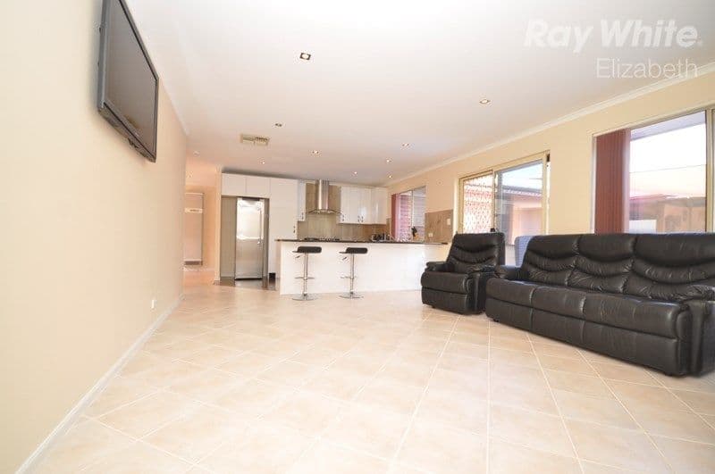 14 Somerset Grove, Craigmore SA 5114, Craigmore - Thumbnail 6