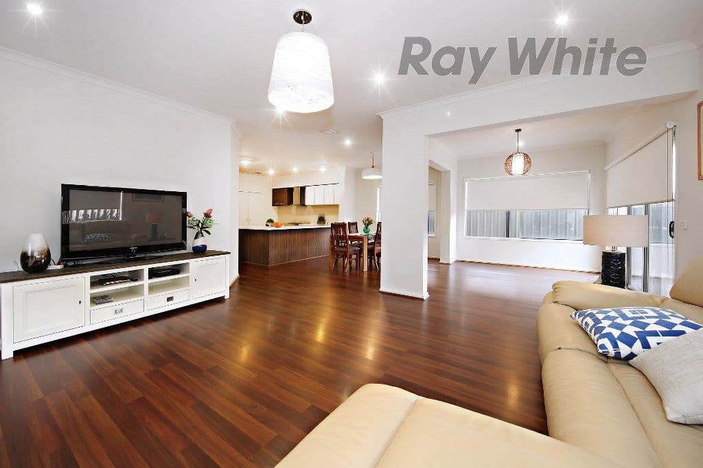 17 Victorking Drive, Point Cook VIC 3030, Point Cook - Thumbnail 4