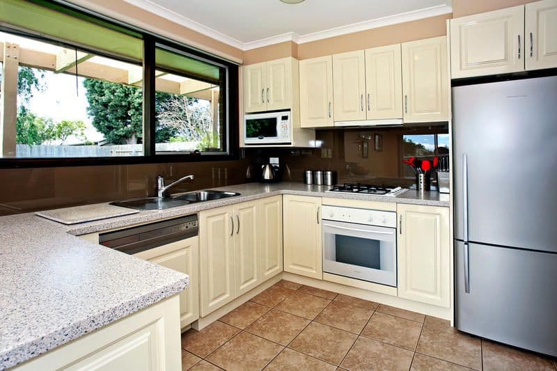59 Bellevue Avenue, HIGHTON VIC 3216, Highton - Thumbnail 2
