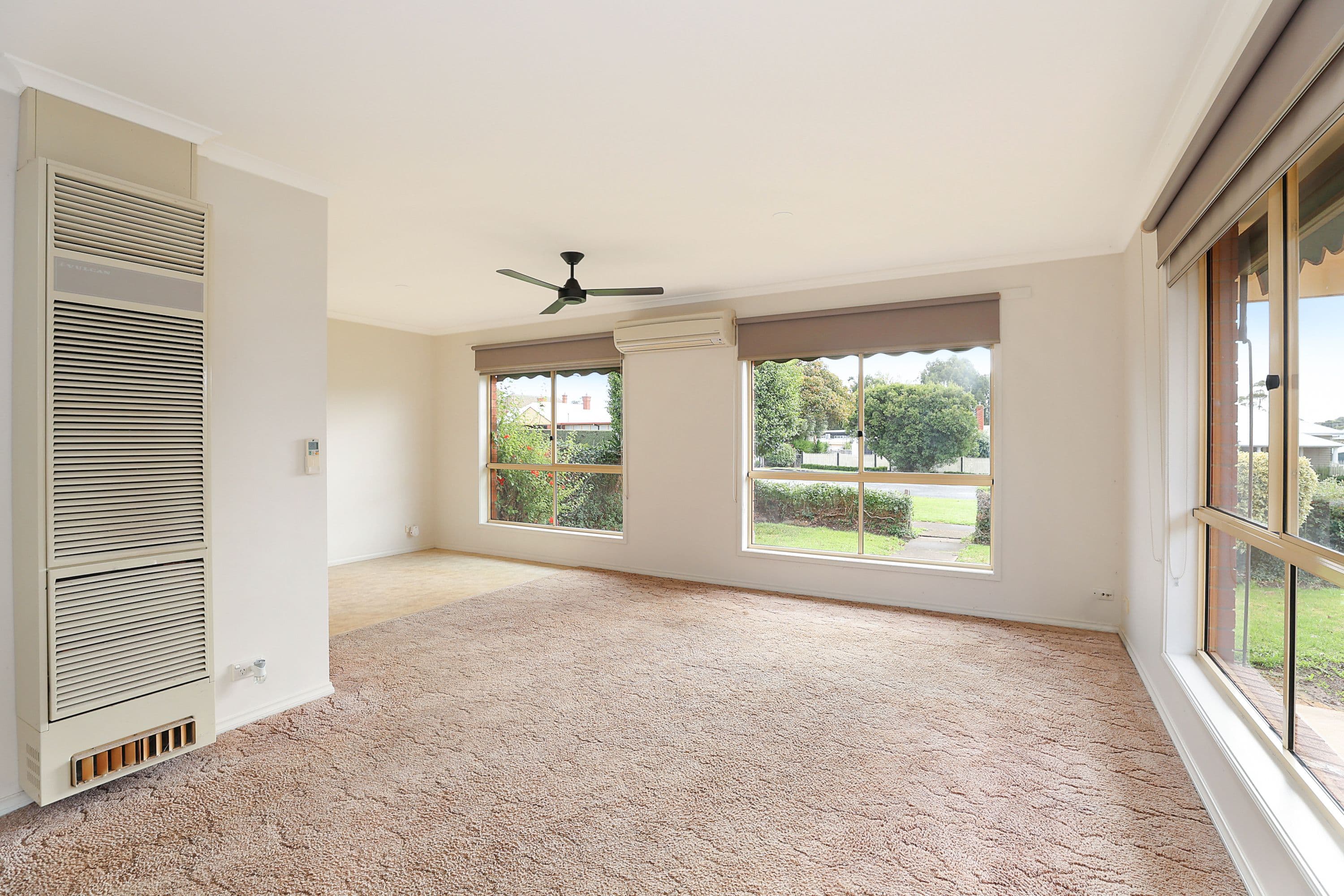11 Silvester Street, Cobden VIC 3266, Cobden - Thumbnail 2