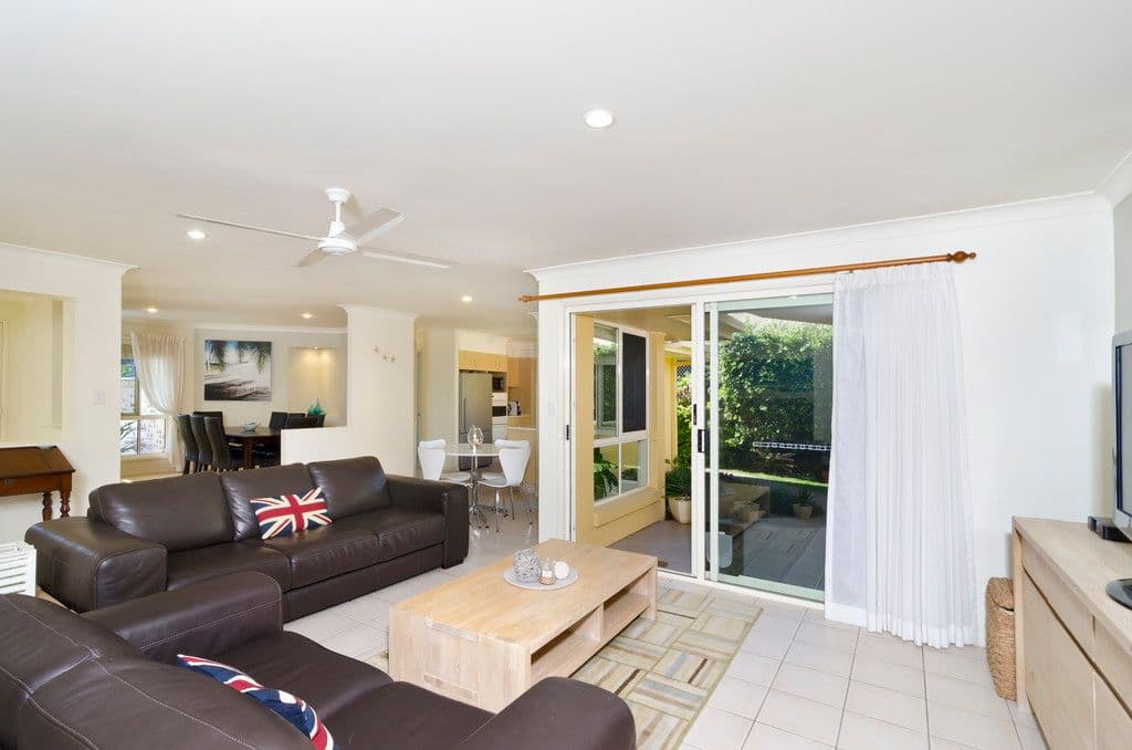 56 Kitchener Street, TUGUN QLD 4224, Tugun - Thumbnail 2