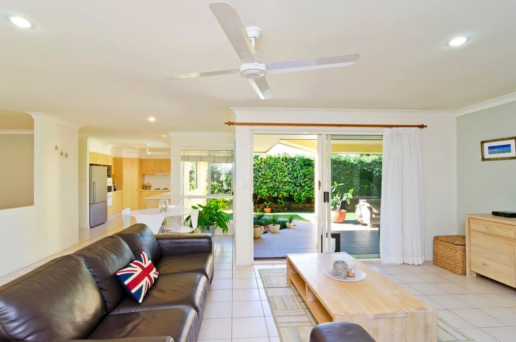 56 Kitchener Street, TUGUN QLD 4224, Tugun - Thumbnail 4