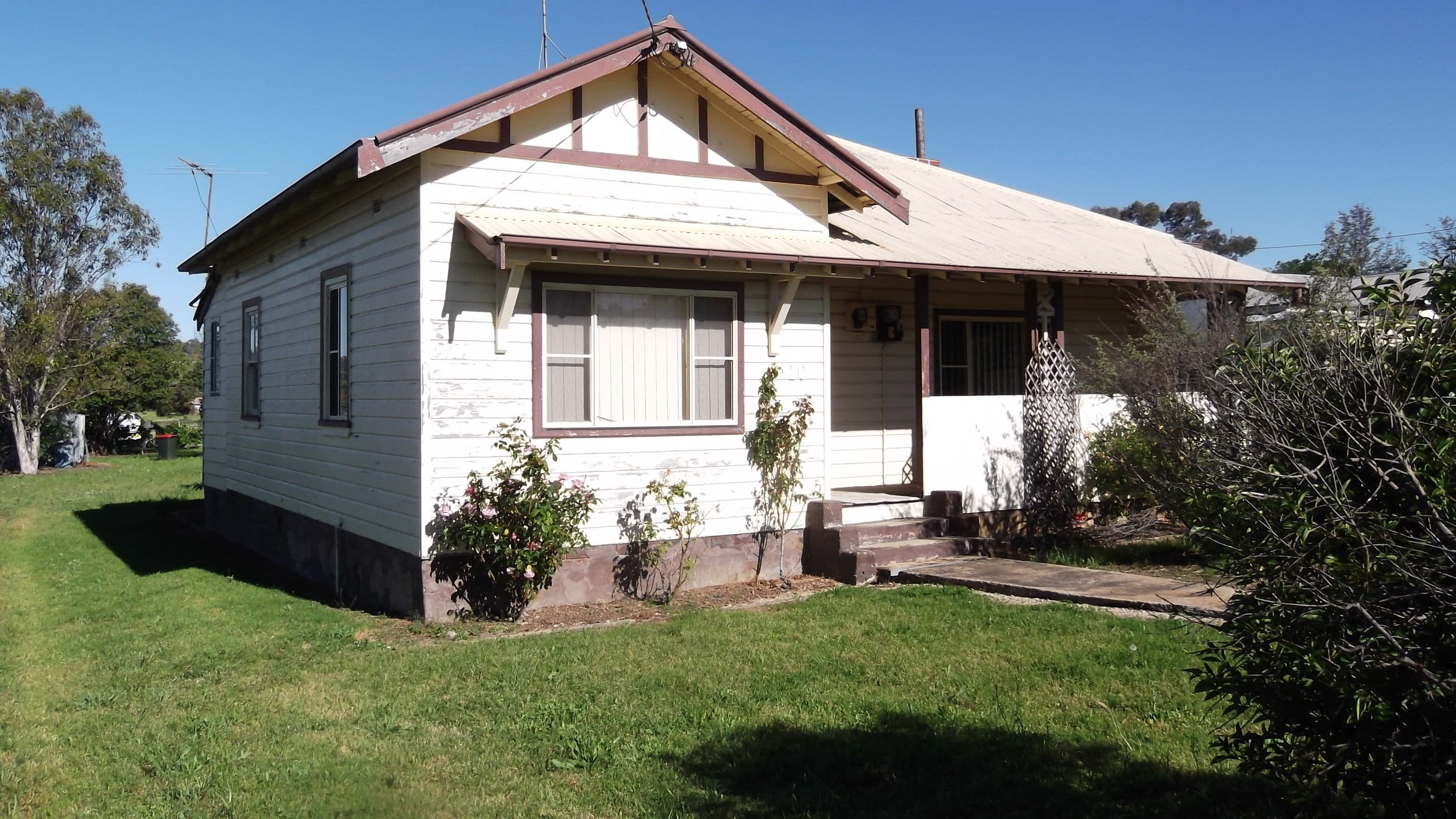 10 Queen Street, Barraba - Image 1