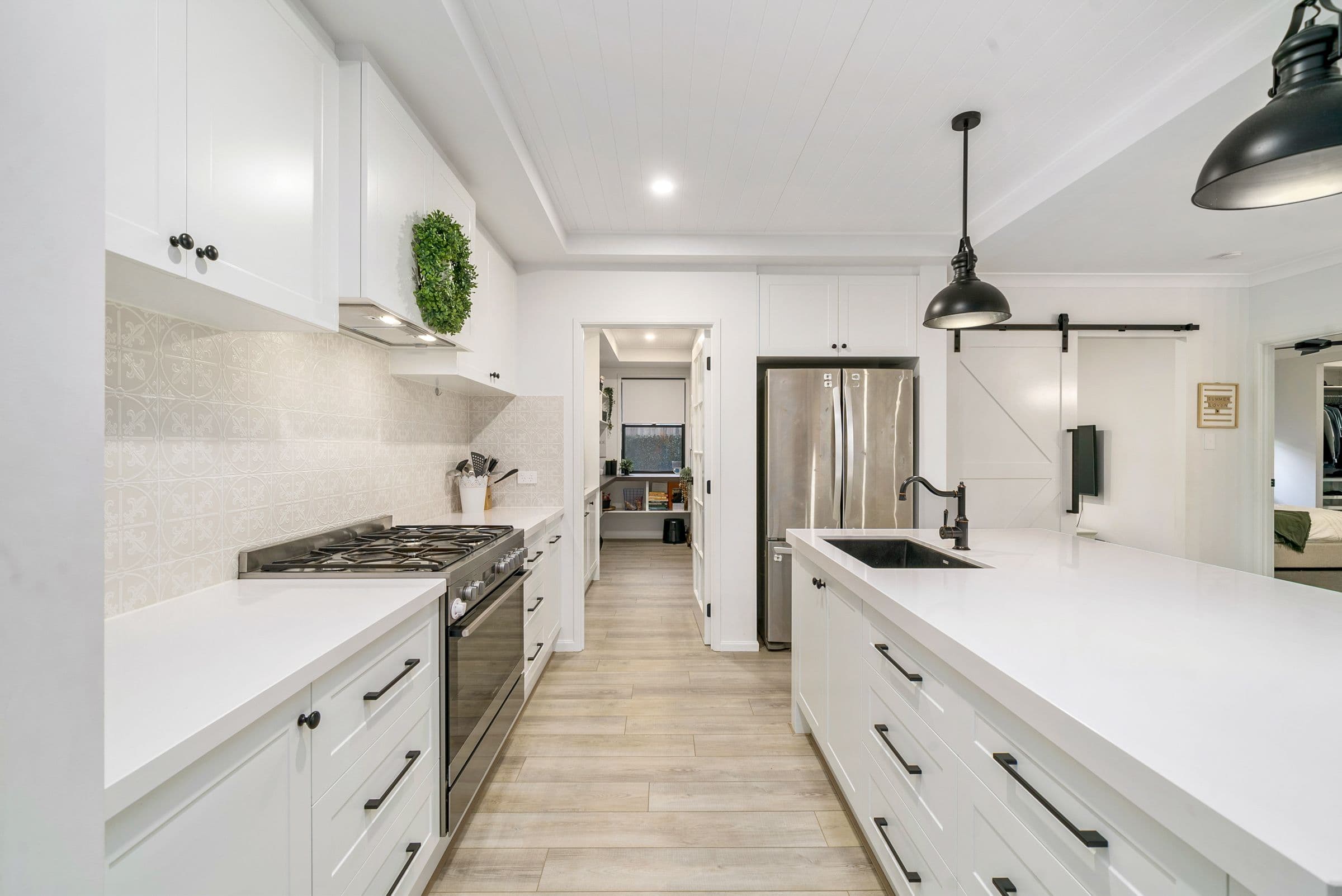 15 Dickson Crescent, North Lakes QLD 4509, North Lakes - Thumbnail 4