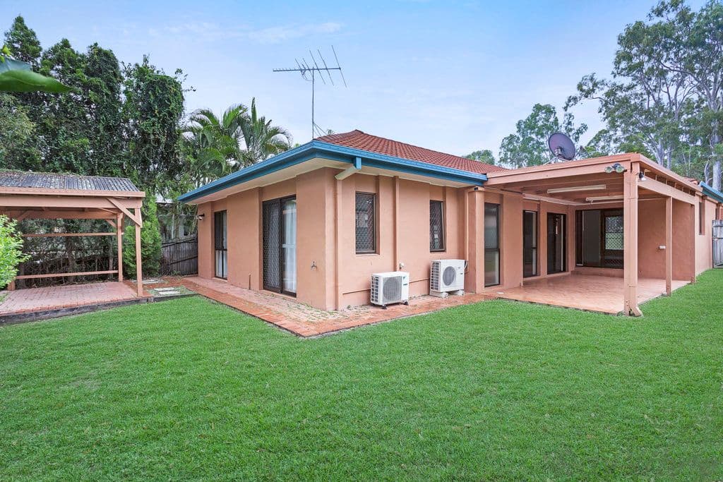 8 Amanda Place, Bridgeman Downs QLD 4035, Bridgeman Downs - Thumbnail 2