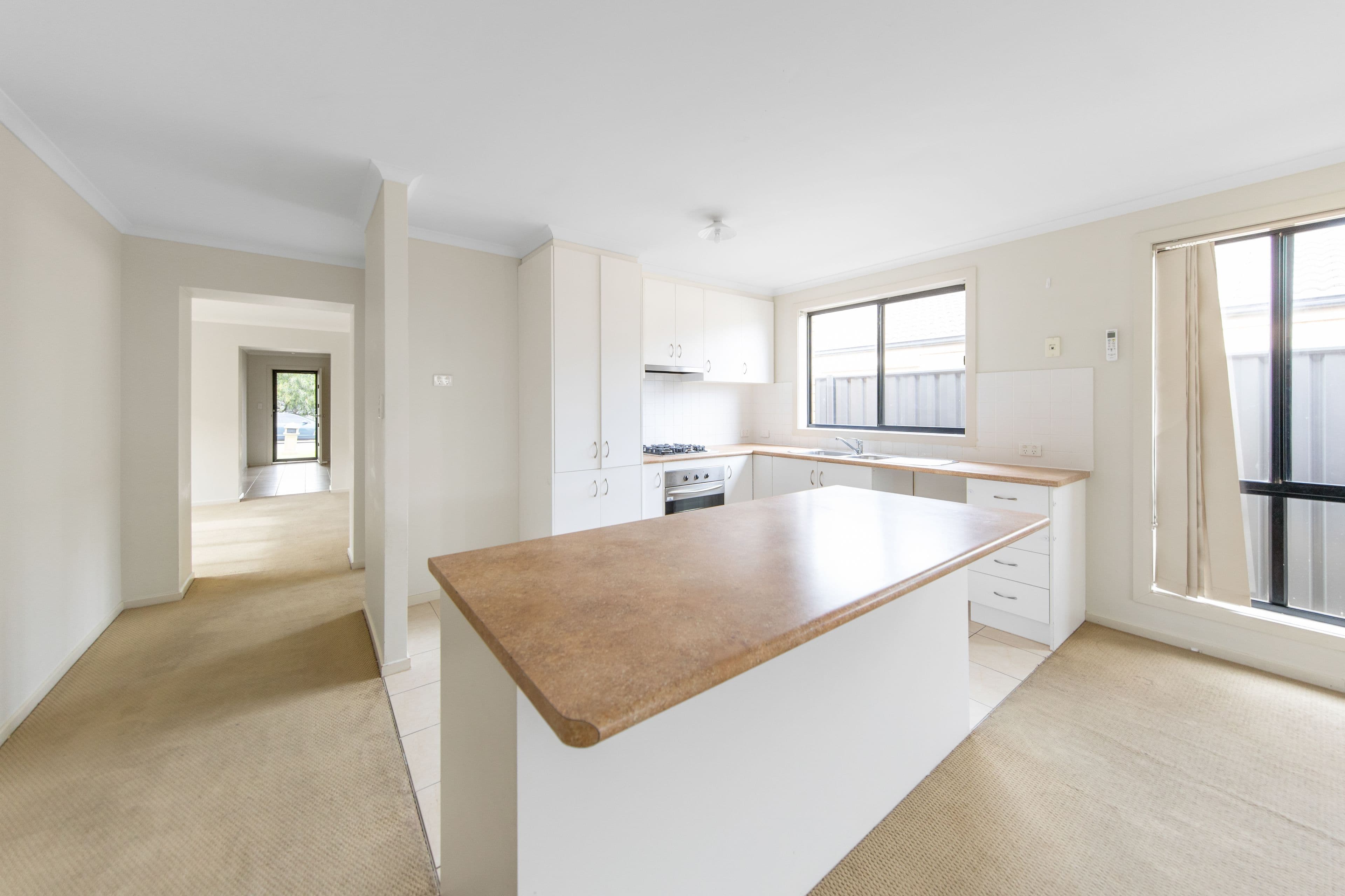 110 Lakeside Drive, Andrews Farm SA 5114, Andrews Farm - Thumbnail 4
